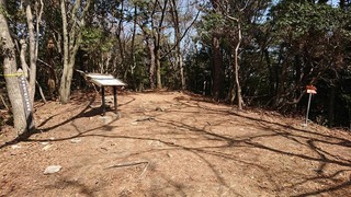 29104260_2072437499698937_4791003827908116480_n.jpg